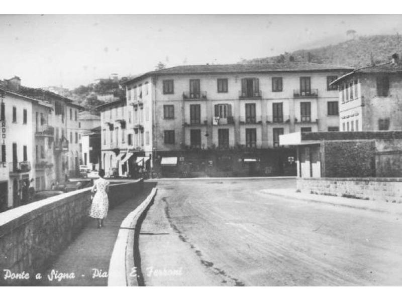 Ponte a Signa - piazza Ferroni 1960