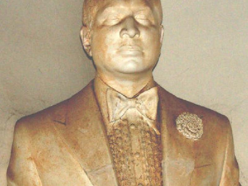 Bruno Catarzi - Busto di nobiluomo