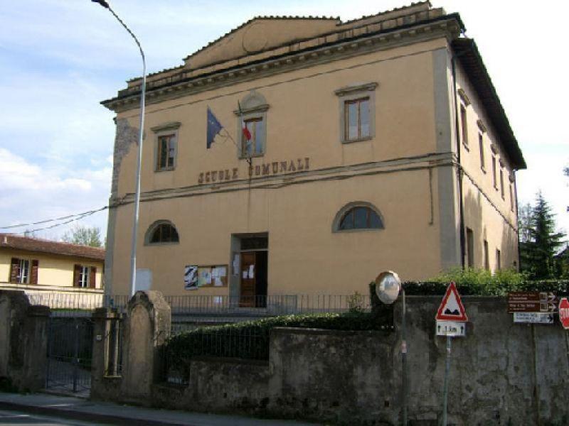 Scuola elementare Leon Battista Alberti (Lastra a Signa,2007)