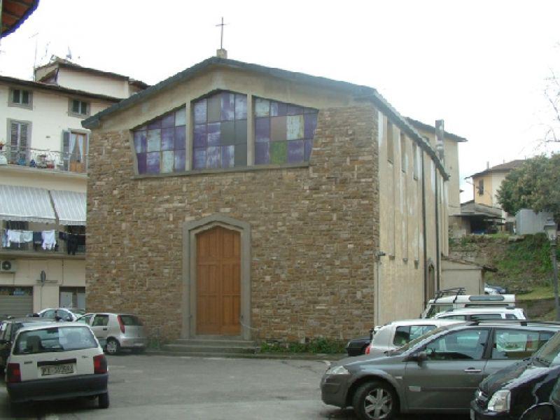 Ingresso principale chiesa di Sant'Anna (foto 2007) | Ponte a Signa