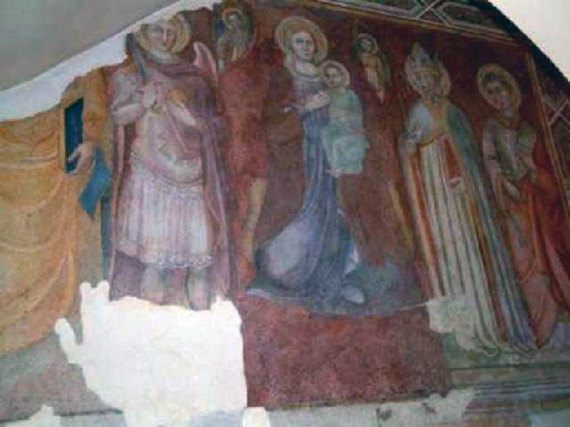 Palazzo del Podestà<br>Madonna in trono fra Santi<br>(Bicci di Lorenzo V sec) 2011 | Lastra a Signa
