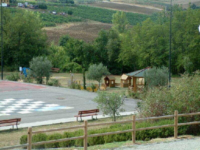 Malmantile Quattro Strade,  giardini  (Estate 2007) 