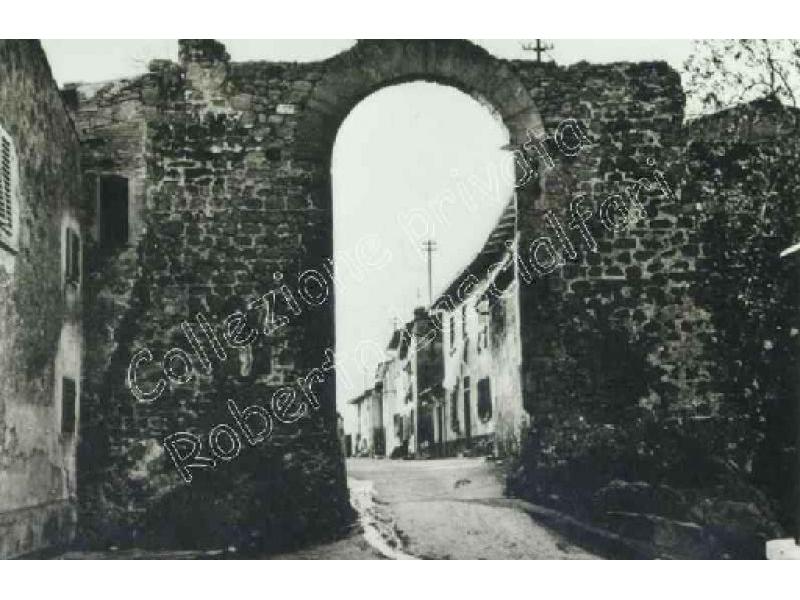 Malmantile il castello. Porta nord - 1960