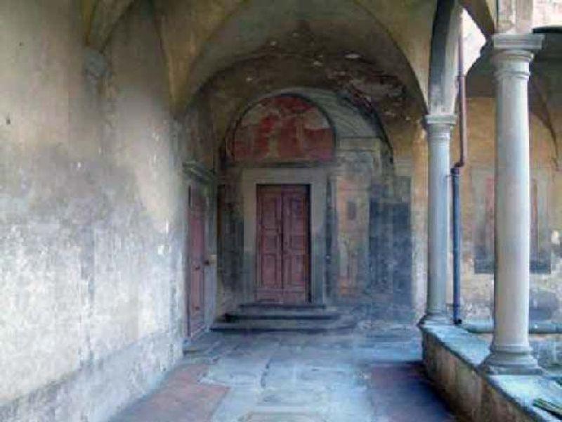 Santa Maria alle Selve, il chiostro | (Lastra a Signa 2005)