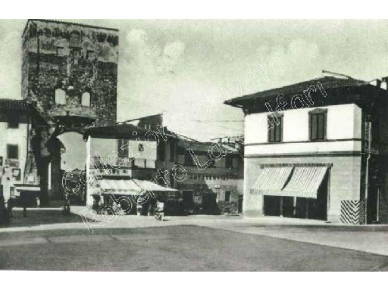 Lastra a Signa. Piazza della Posta 1954