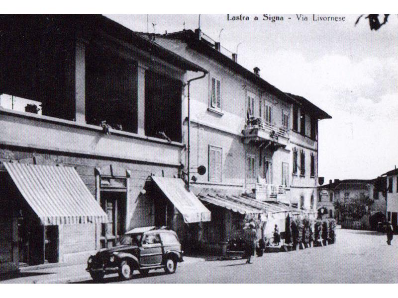 Lastra a Signa, Via Livornese fra La Posta e il Campino - 1950
