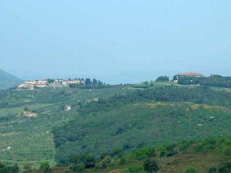 Il paese e Villa Ferdinanda (2003) (Carmignano PO)