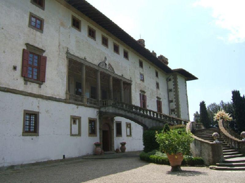 Villa La Ferdinanda, Artimino (già di Ferdinando I dei Medici -1604) (Carmignano PO - 2003)