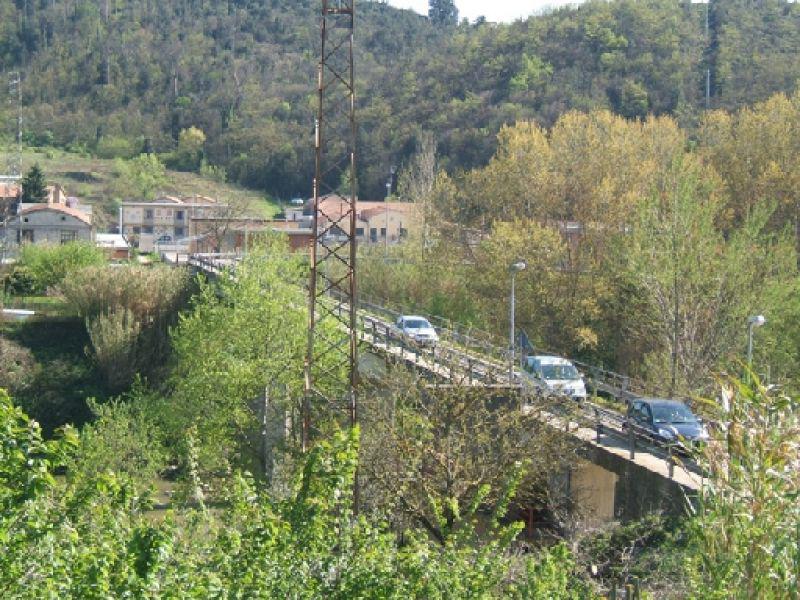 Camaioni, il ponte  (Montelupo Fiorentino 2005)