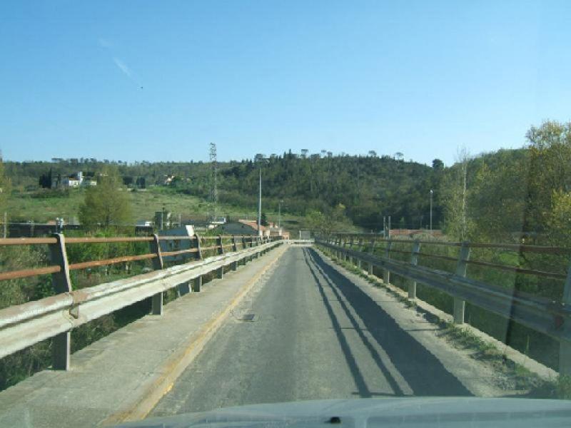 Camaioni Arno ponte ferrovia  (Montelupo Fiorentino 2005)