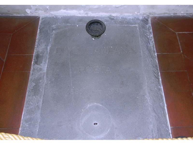 Abazia di Settimo, Sepoltura di Dino Campana foto 2011
