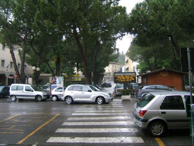 Signa, piazza stazione 2004