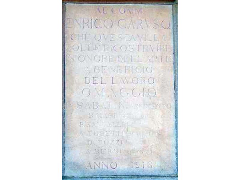Enrico Caruso benemerito del lavoro