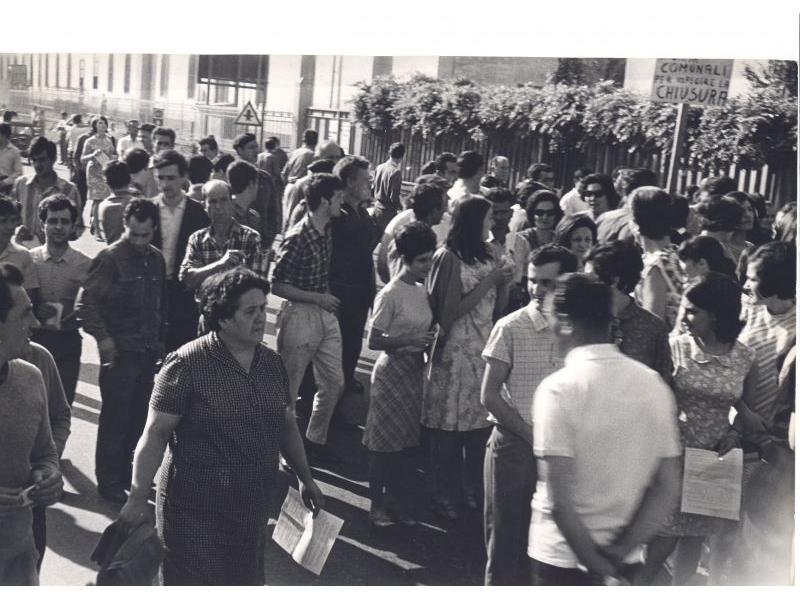Manifestazione poolare per la salvezza della Columbus, Lastra a Signa, 1968