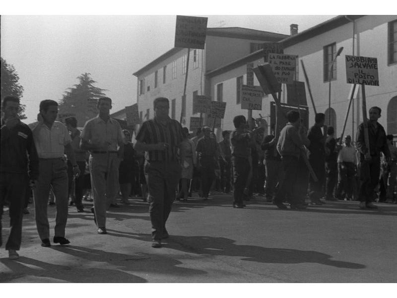 Manifestazione poolare per la salvezza della Columbus, Lastra a Signa, 1968