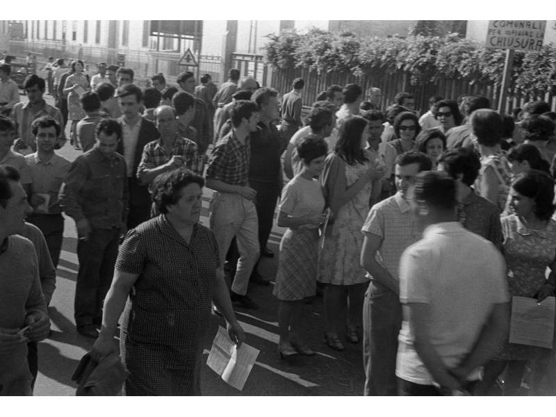 Manifestazione poolare per la salvezza della Columbus, Lastra a Signa, 1968