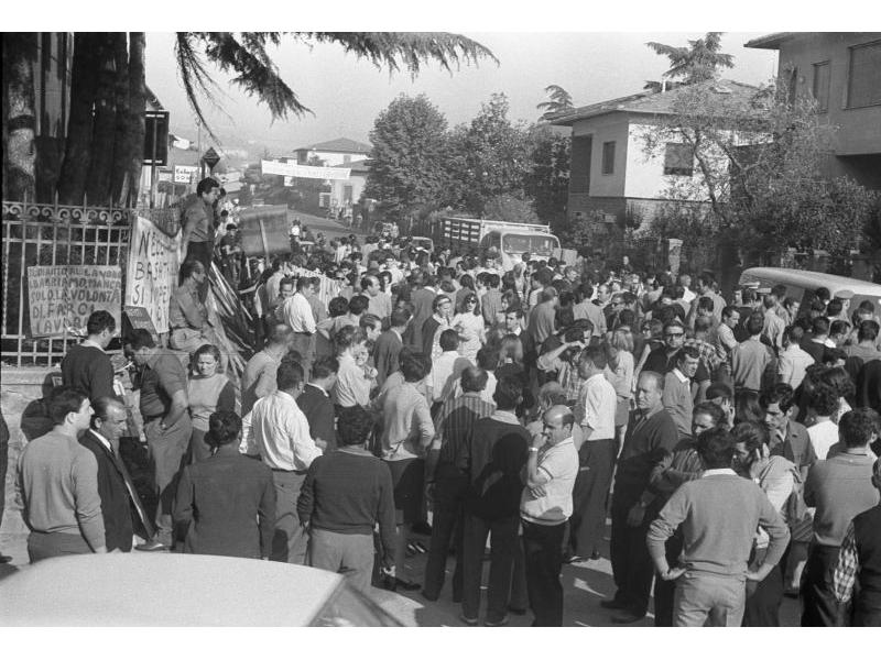 Manifestazione poolare per la salvezza della Columbus anno 1968