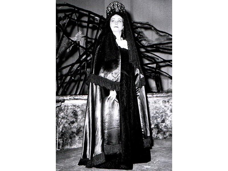 Laura Londi - Donn'Anna ne 