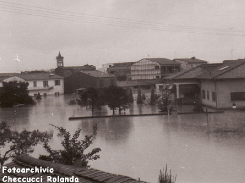 Via Livornese,zona Via Cipriani - Via 1° Maggio (novembre 1966)