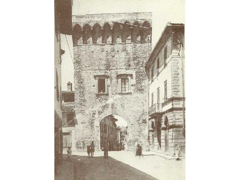 Porta Fiorentina (1890) | Mura di,Lastra a Signa