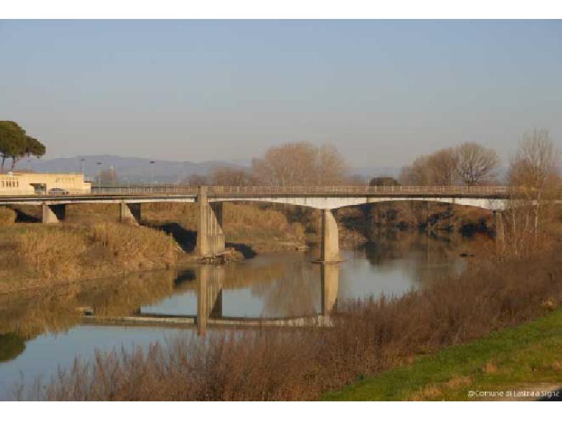 Ponte fra Signa e Lastra a Signa inaugurato nel 1948