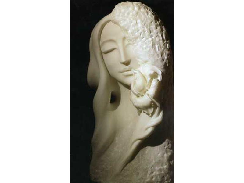 Ritratto a Mariarosa marmo 2002 alt. cm 80