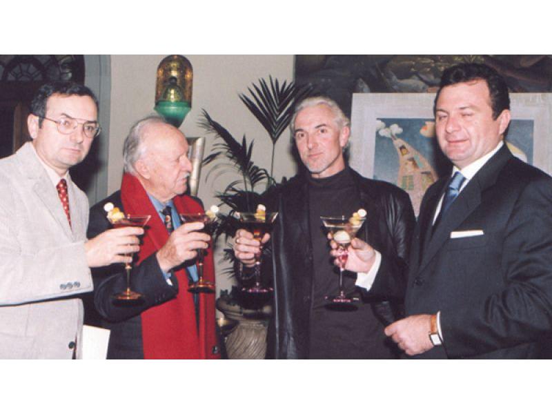 2000 - Firenze - W.Excelsior da sx il giornalista Fabrizio Borghini,il critico Tommaso Paloscia, Giovanni Maranghi e il direttore
