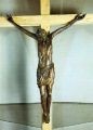 Crocifisso bronzeo - Antonio Manzi (Chiesa della Natività di Lastra a Signa) 2005