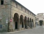 Lastra, centro storico.<br>Spedale S.Antonio.(XV sec)<br>Foto 2004